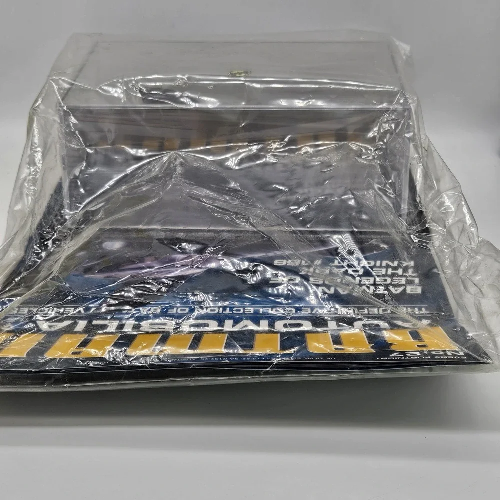 Eaglemoss Batman Automobilia #27 Legends of the Dark Knight #156 Batmobile 1:43